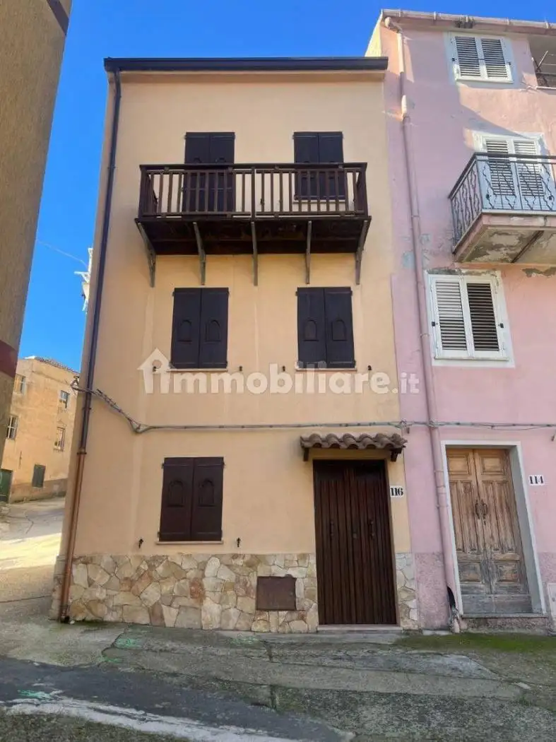 Casa indipendente in vendita a Pattada