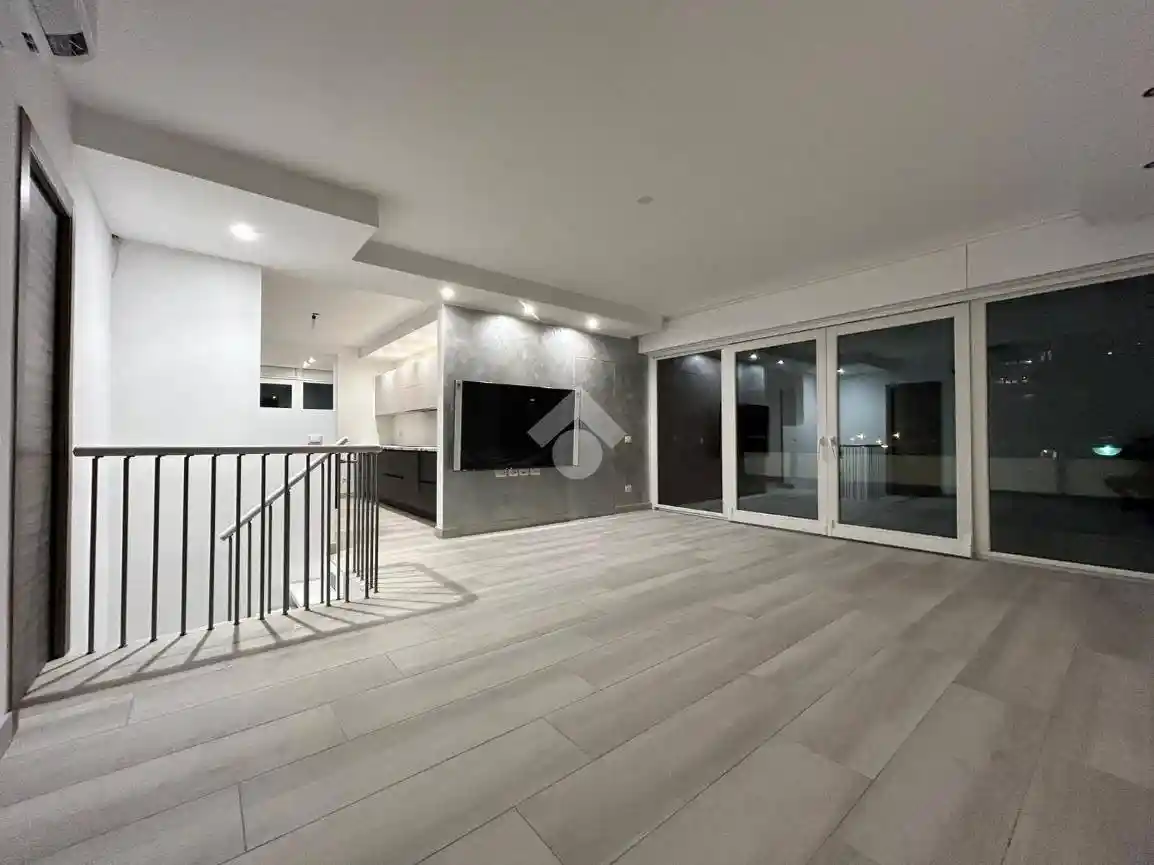 Quadrilocale via Giuseppe Verdi 1, Milano 3, Basiglio - foto 2