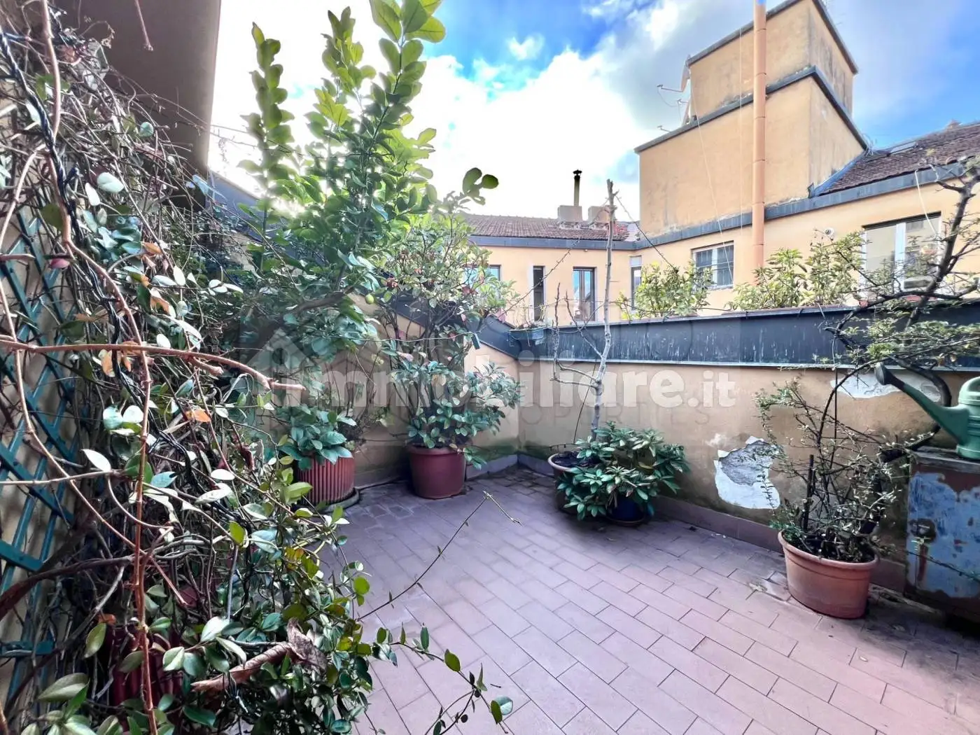 Penthouse - Attic in vendita a Milan
