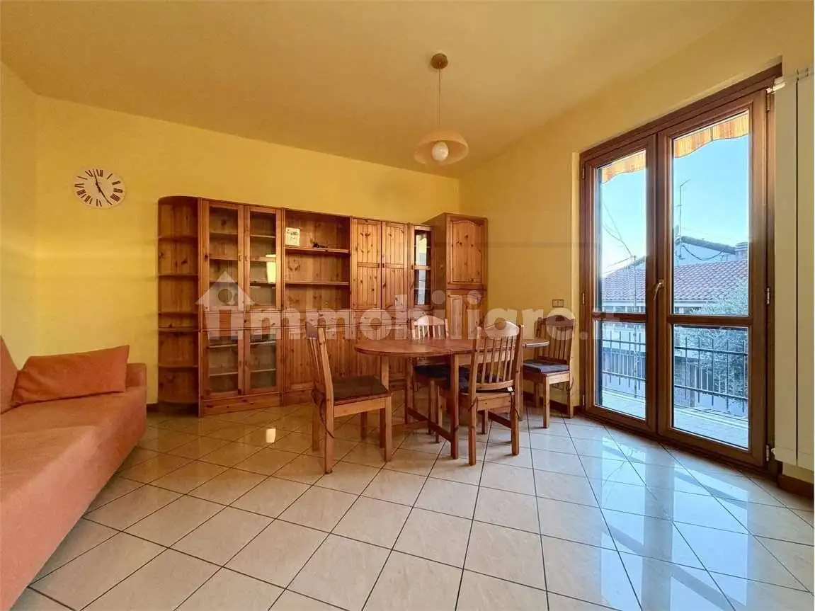 Bilocale via Adua, 283, Centro, Caronno Pertusella - foto 4