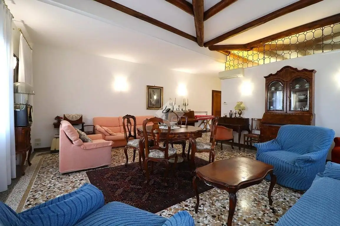 Appartamento in affitto a Venezia