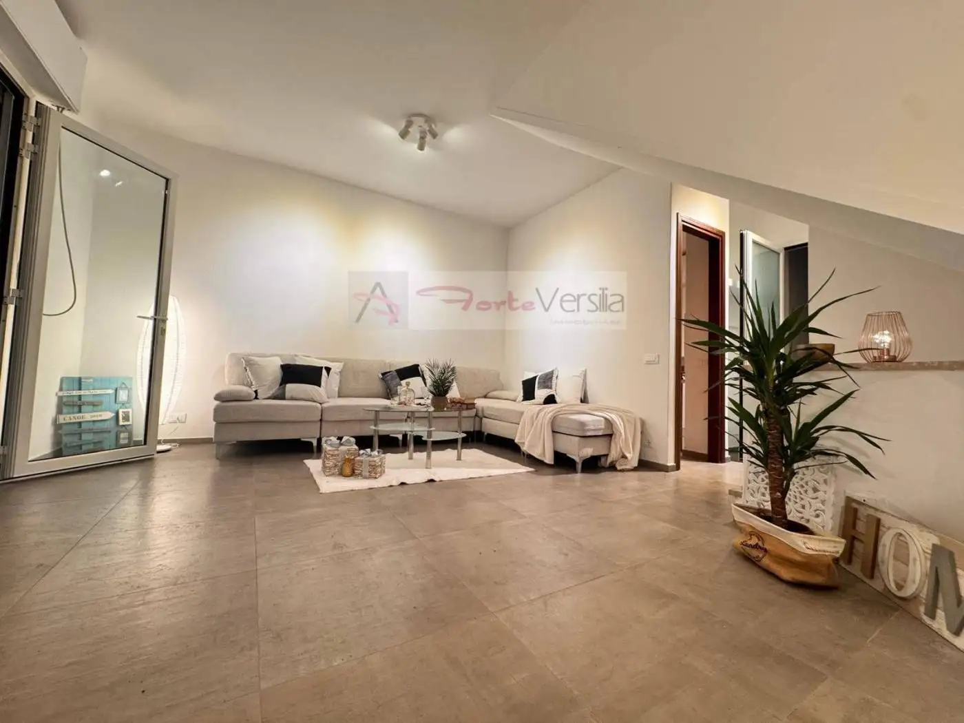 Villa a schiera via xxv Aprile 21, Marina Verde, Renella, Montignoso - foto 3