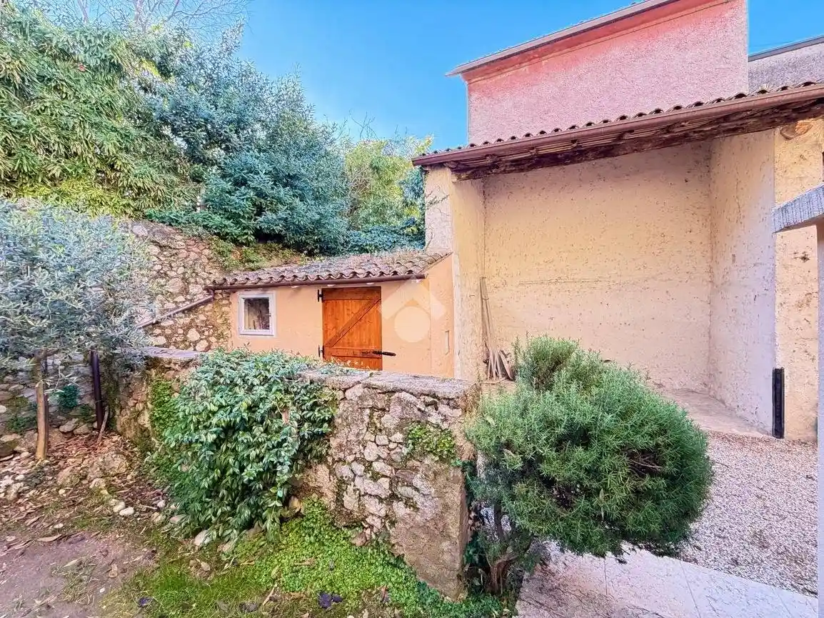 Rustico via Tommaso Becelli 1, Costermano, Costermano sul Garda - foto 4