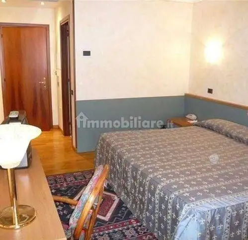 Palazzo - Edificio in vendita a Treviso