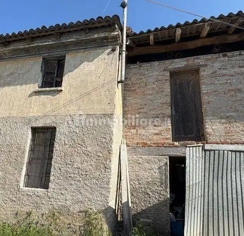 Villa in vendita a Sarmato