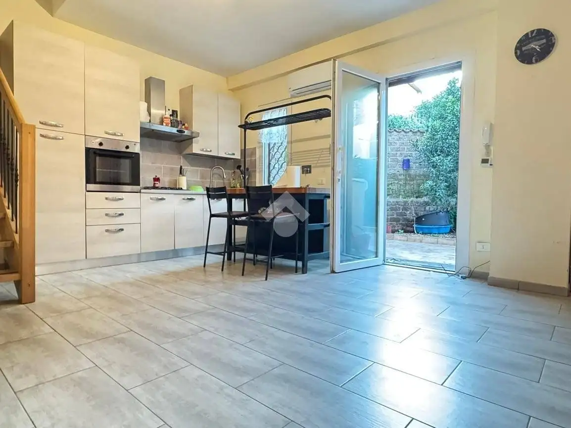 Trilocale Appartamento via monte sirente 47, Centro, Anguillara Sabazia - foto 4