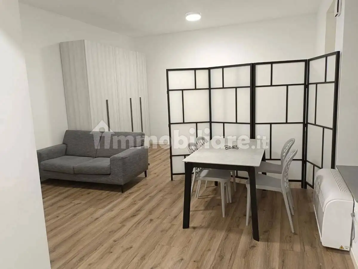 Monolocale via Garibaldi, 17, Centro Storico, Lodi - foto 5