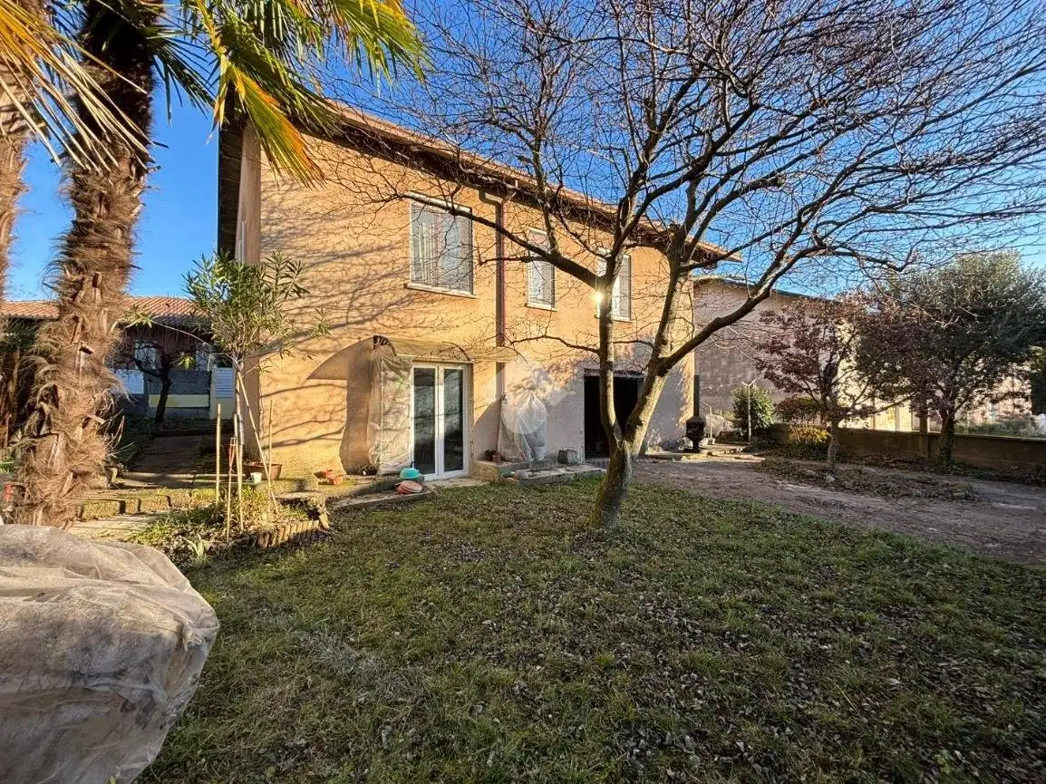 Villa in vendita a Lomazzo