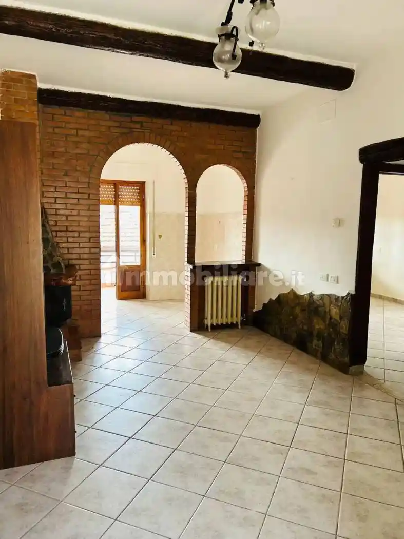 Appartamento in vendita a Roccastrada