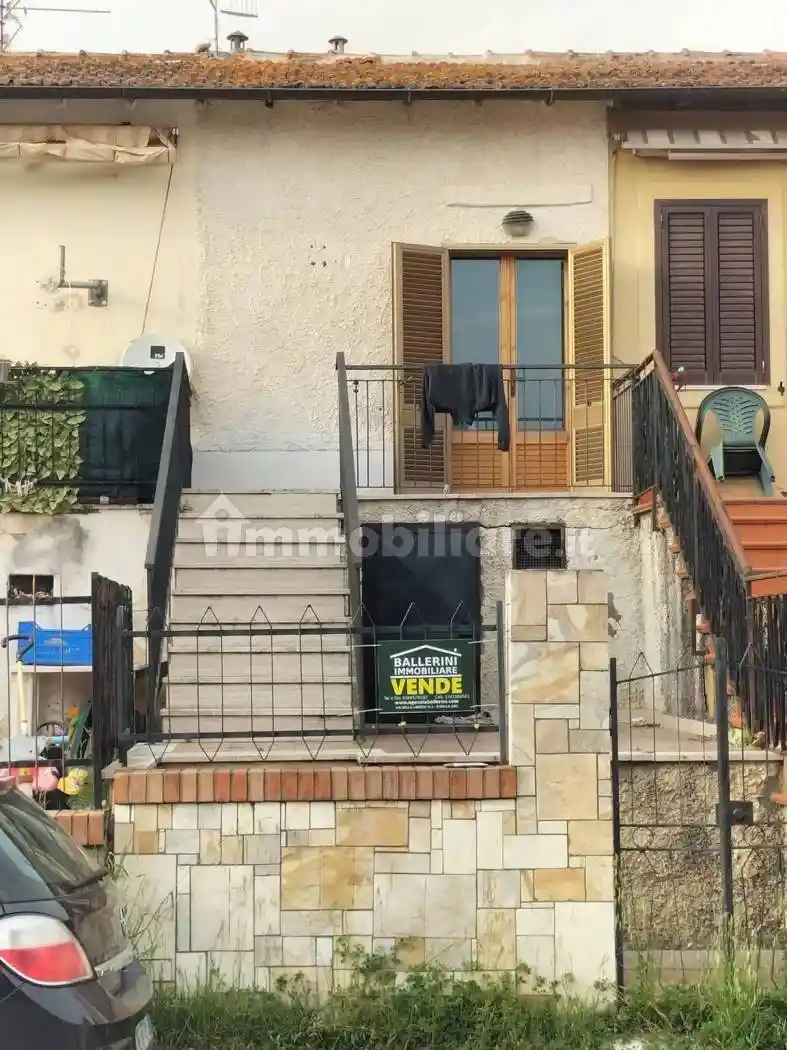 Appartamento in vendita a Roccastrada