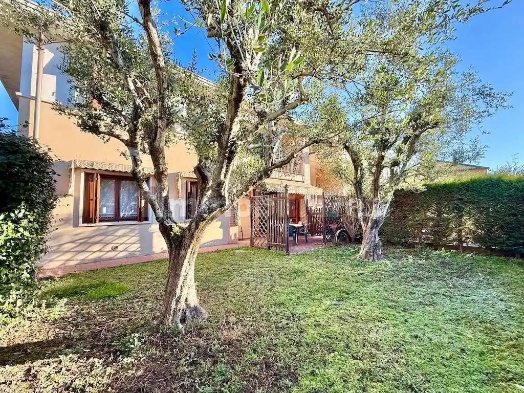 Villetta a schiera - foto 2