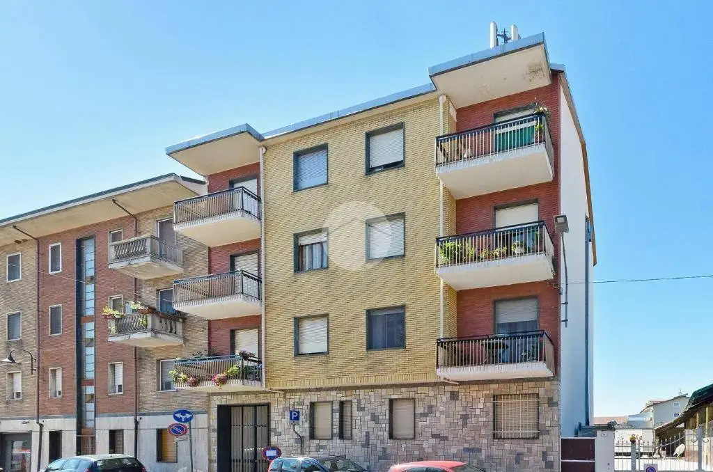 Appartamento in affitto a Leinì