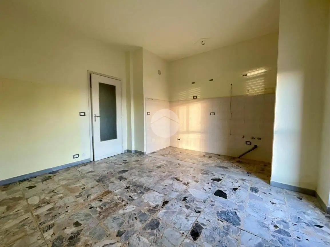 Trilocale via Vallino 3, Centro, Leinì - foto 2