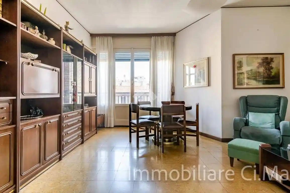 Trilocale via INGEGNOLI 19, Casoretto, Milano - foto 3