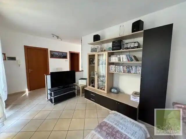 Appartamento ottimo stato, secondo piano, Centro, Falconara Marittima - foto 2