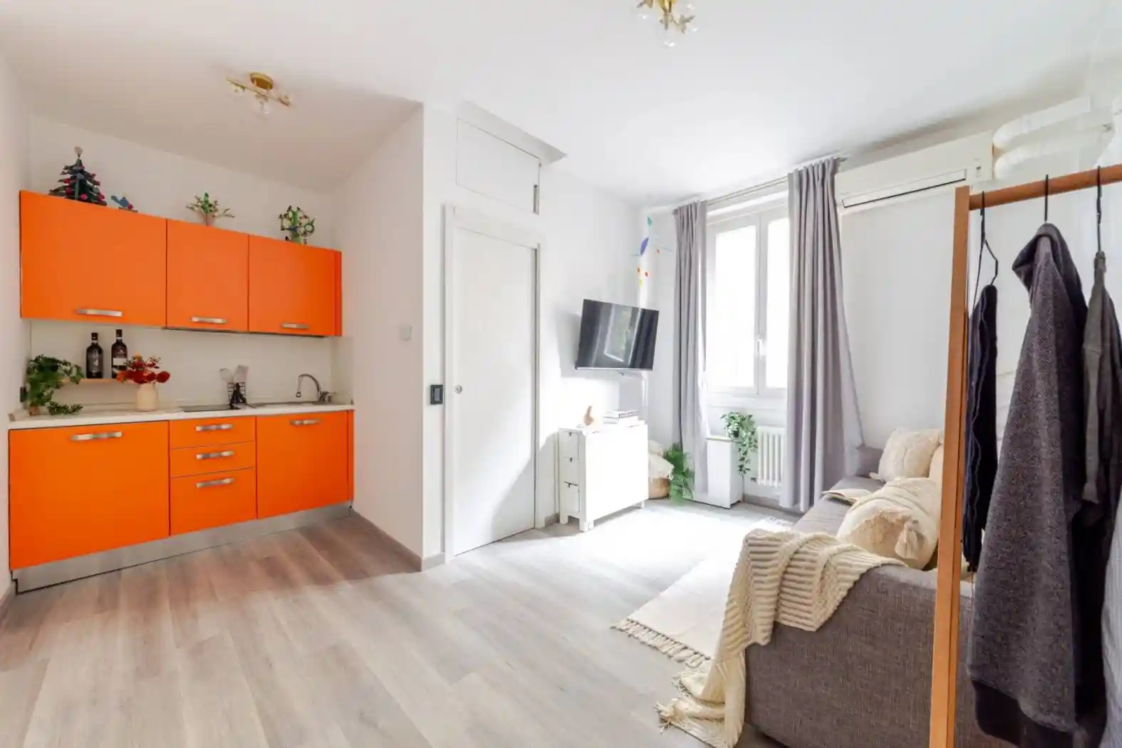 Monolocale via Paolo Frisi 10, Porta Venezia, Milano - foto 2