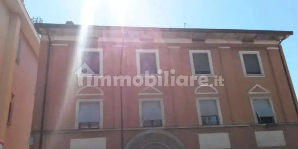 Appartamento in asta a Erba