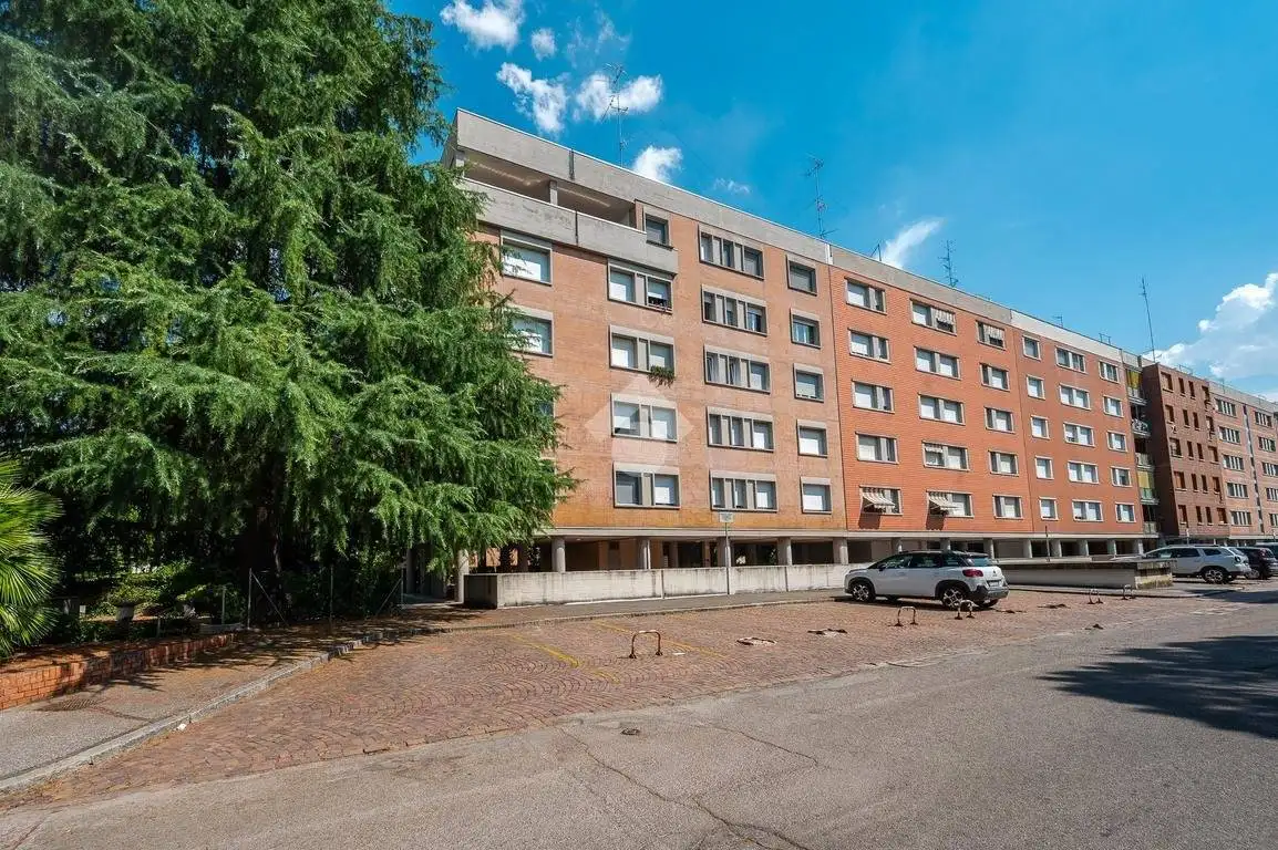 Appartamento in vendita a Bologna