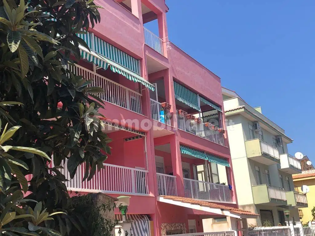 Appartamento in vendita a Palermo