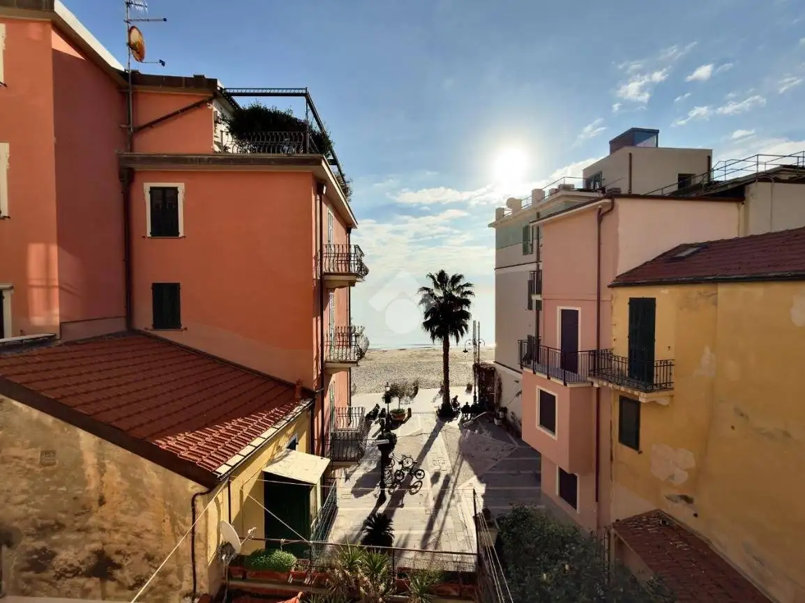 Appartamento in vendita a Alassio