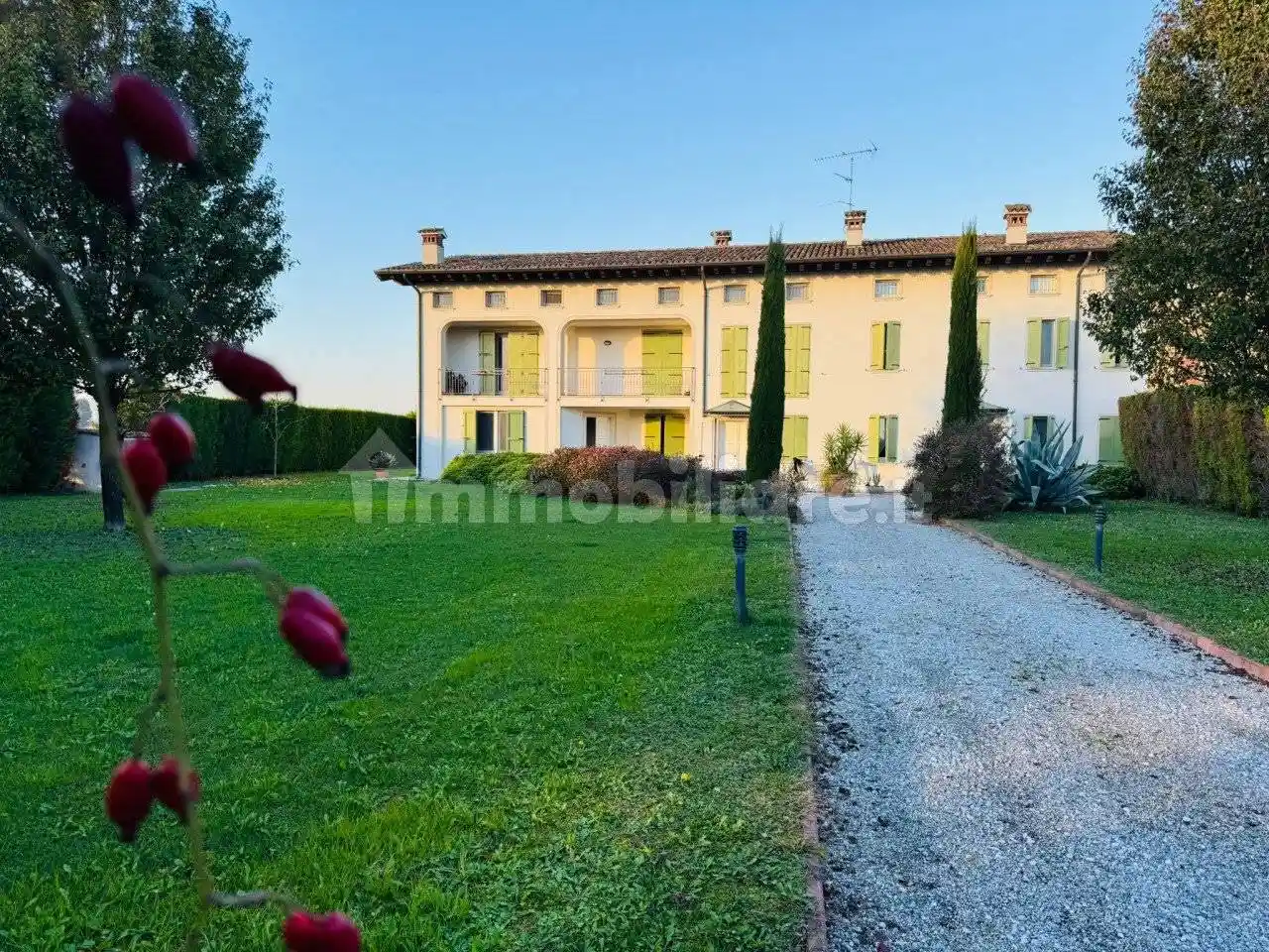 Villa plurifamiliare via. Strada Acquafredda, Centro, Castel Goffredo - foto 2