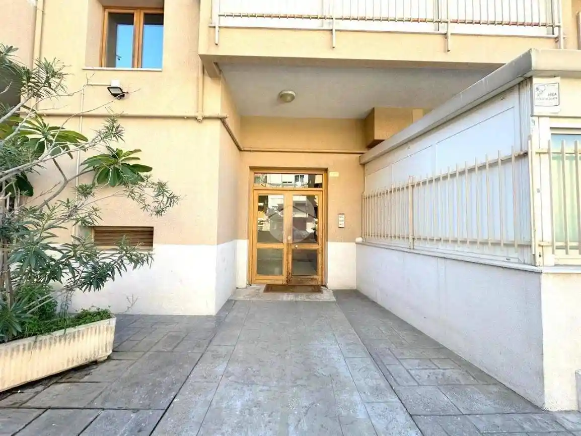 Bilocale via Eugenio L'emiro 21, Zisa, Palermo - foto 4