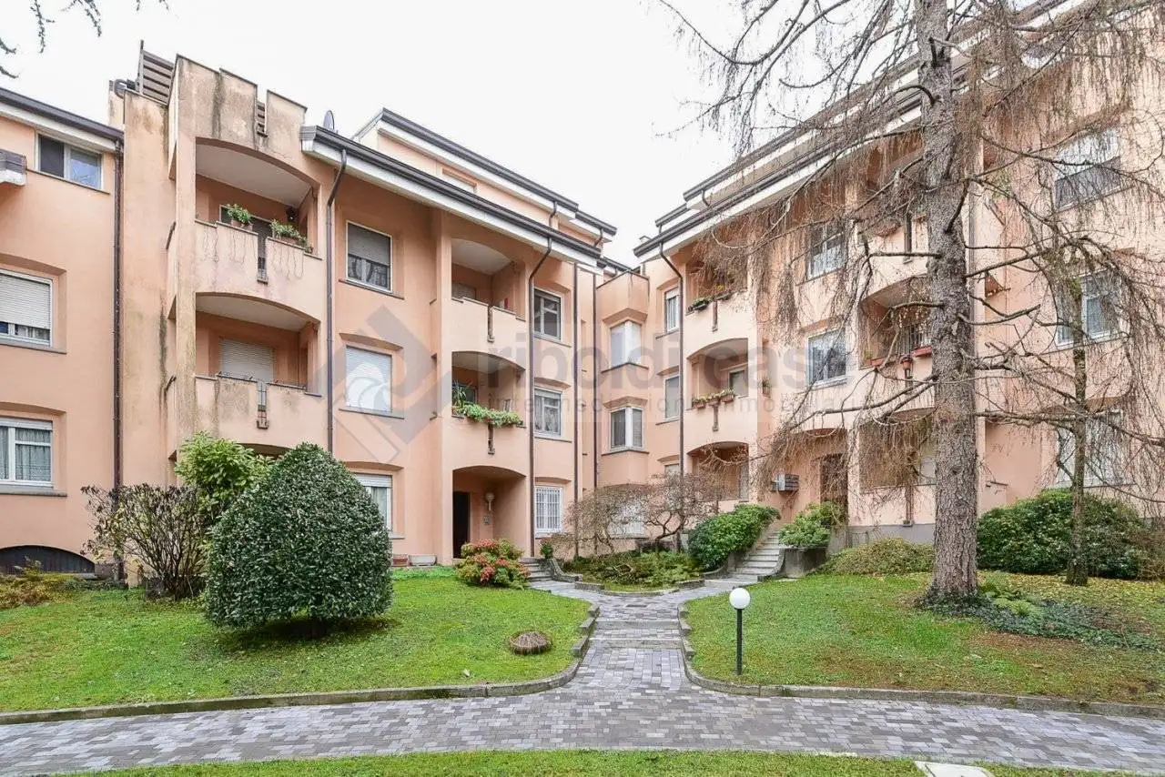 Appartamento in vendita a Inverigo