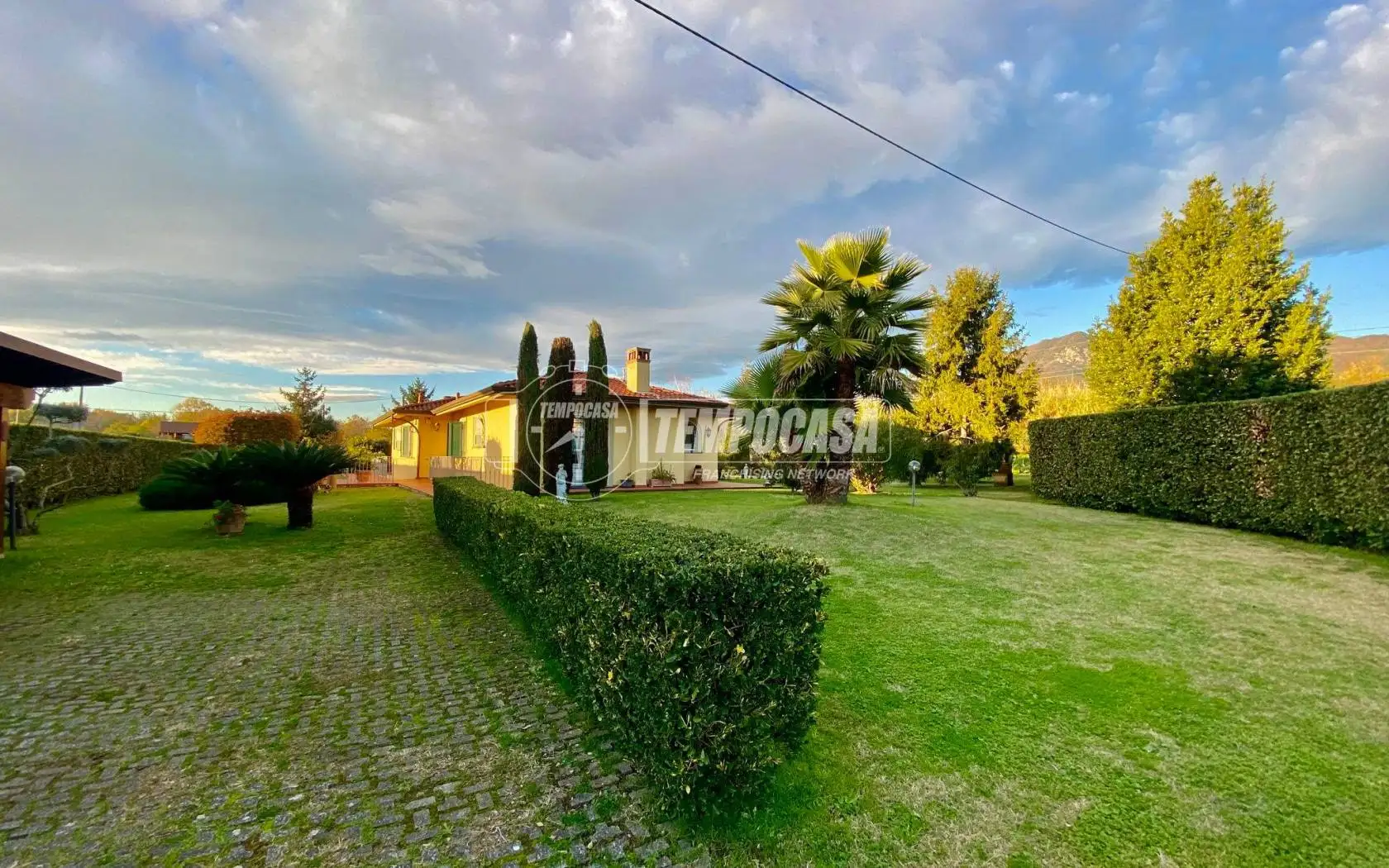 Villa in vendita a Massa