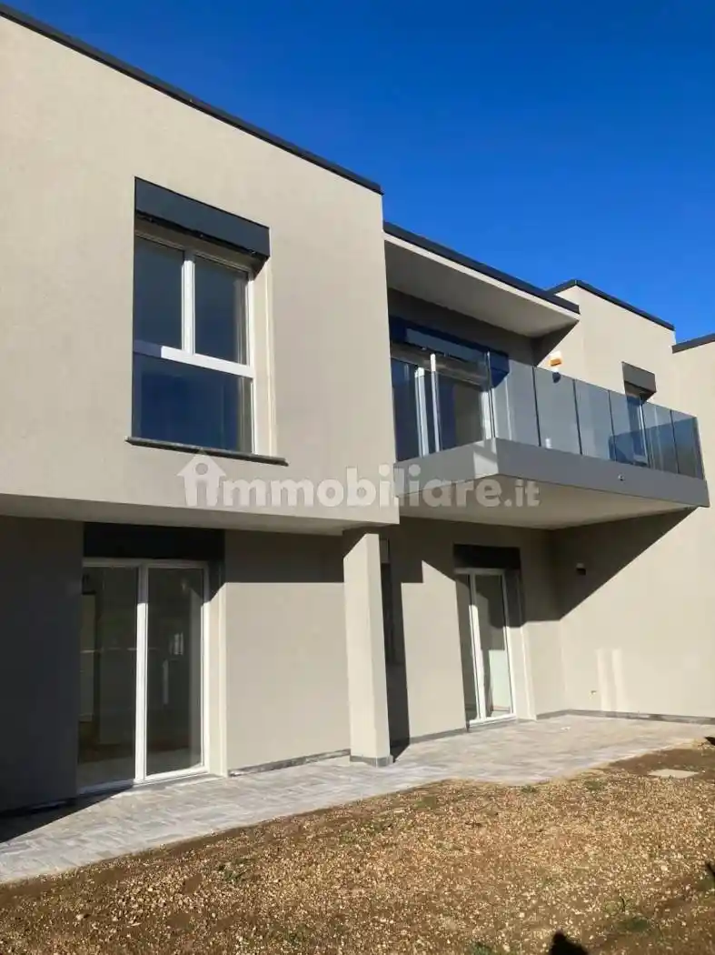 Quadrilocale via Alessandro Volta, Bizzarone - foto 3