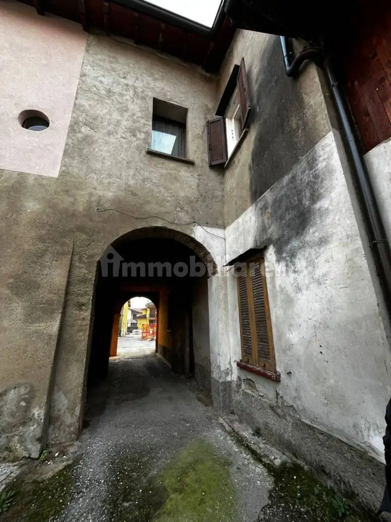 Terratetto unifamiliare 168 m², da ristrutturare, Torrazza Dei Mandelli, Cambiago - foto 3