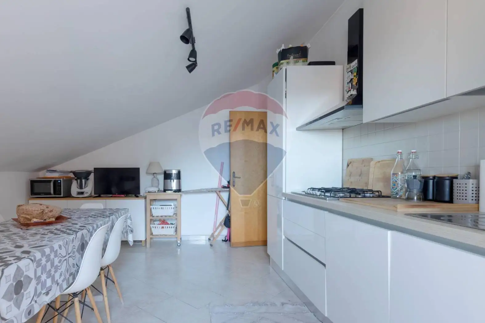 Quadrilocale via Santa Maria La Stella 95, Santa Maria La Stella, Aci Sant'Antonio - foto 3