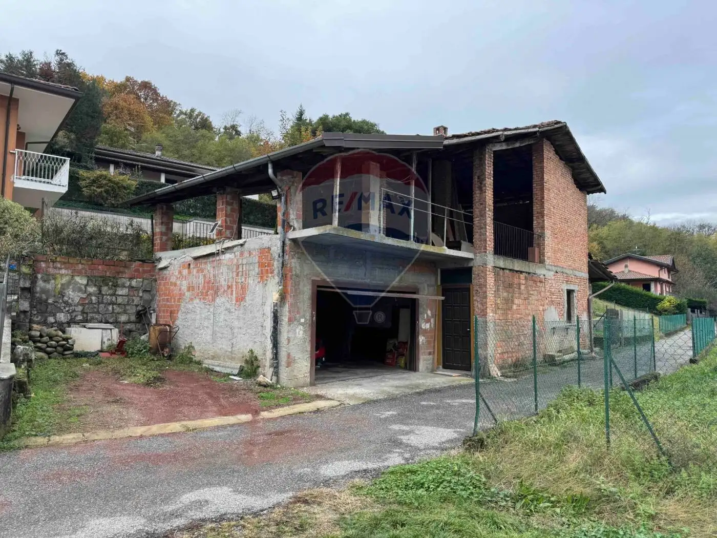 Rustico - Casale in vendita a Besozzo