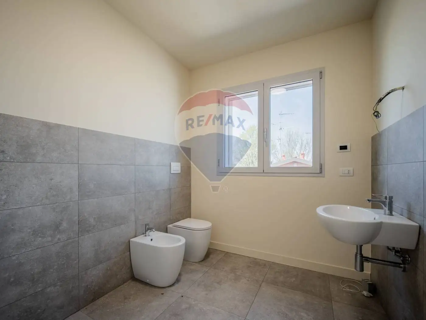 Bilocale via Camillo Cavour 80, Centro, Cavezzo - foto 5