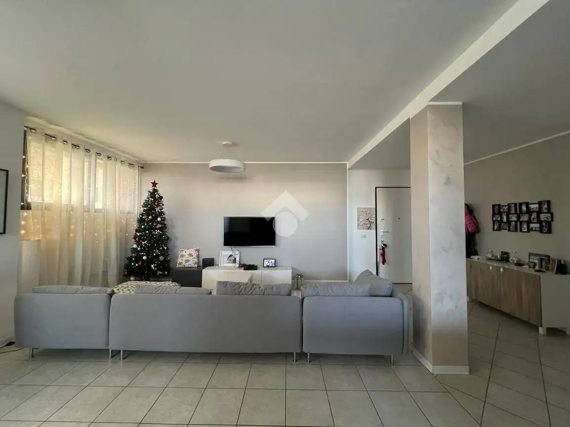 Trilocale via Berlinguer 7, Carugate - foto 5