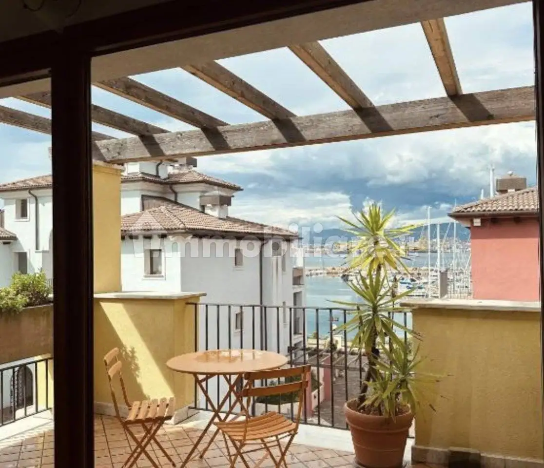 Appartamento in vendita a Muggia