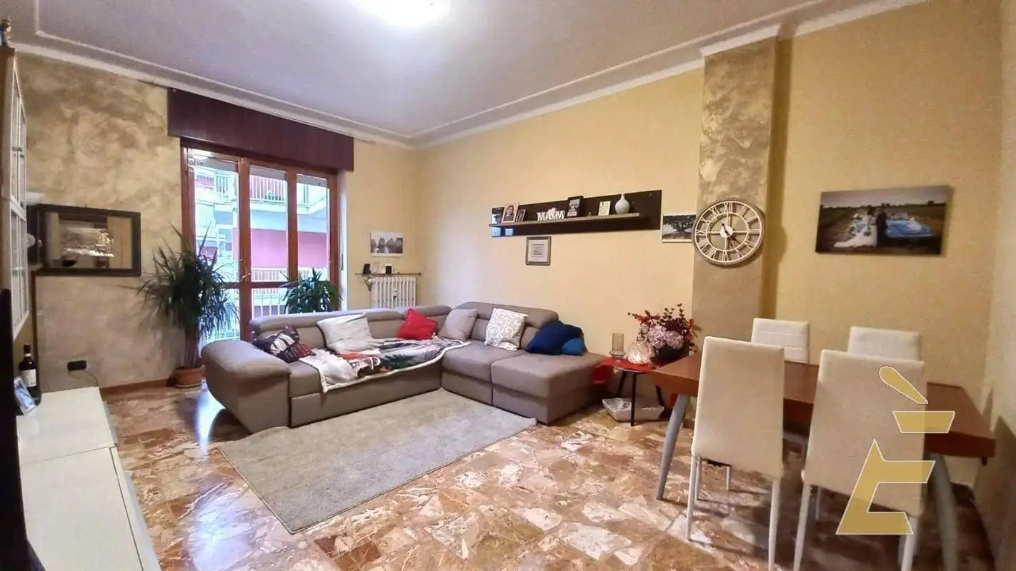 Quadrilocale via Ferrero 24, Borgo Piave, Corso Europa, Zona Ferrero, Alba - foto 4