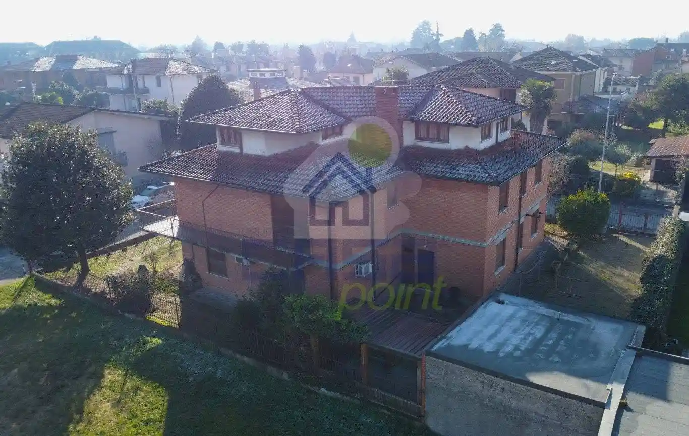 Villa unifamiliare via albani 11, Centro, Villanterio - foto 3