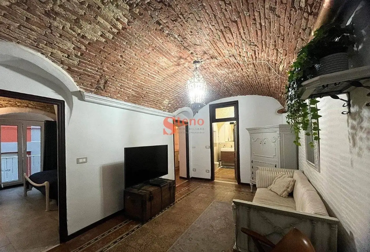 Trilocale ottimo stato, piano terra, Porto Maurizio, Imperia - foto 2