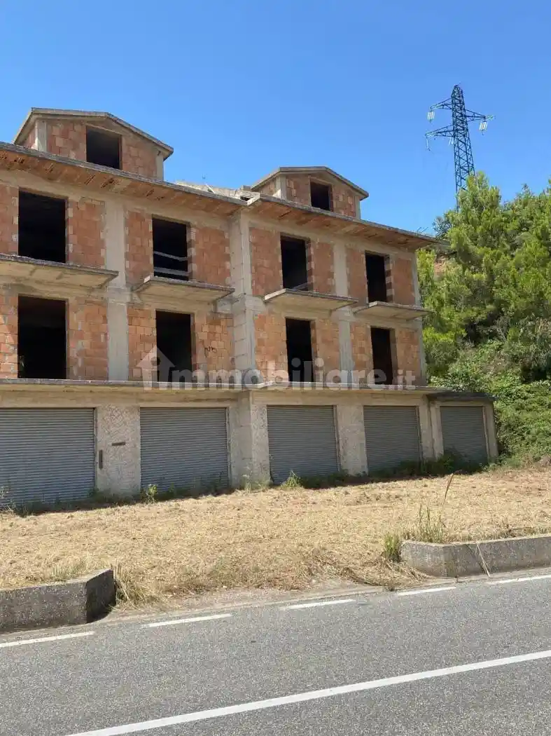 Villa a schiera viale Monumento 8, Centro, Falerna - foto 5
