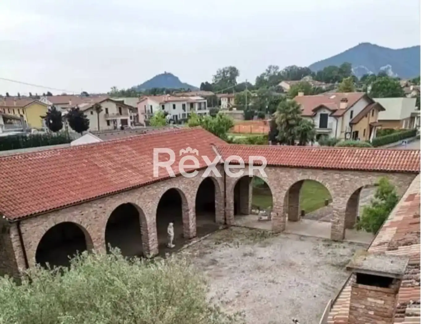 Villa in vendita a Pernumia