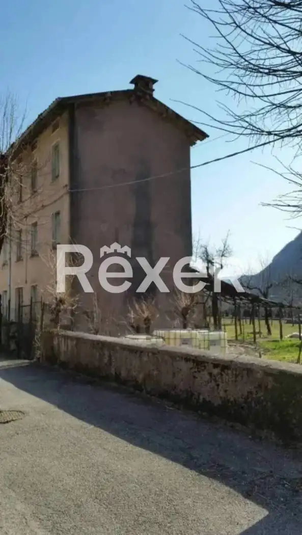 Casa indipendente in vendita a Valdastico