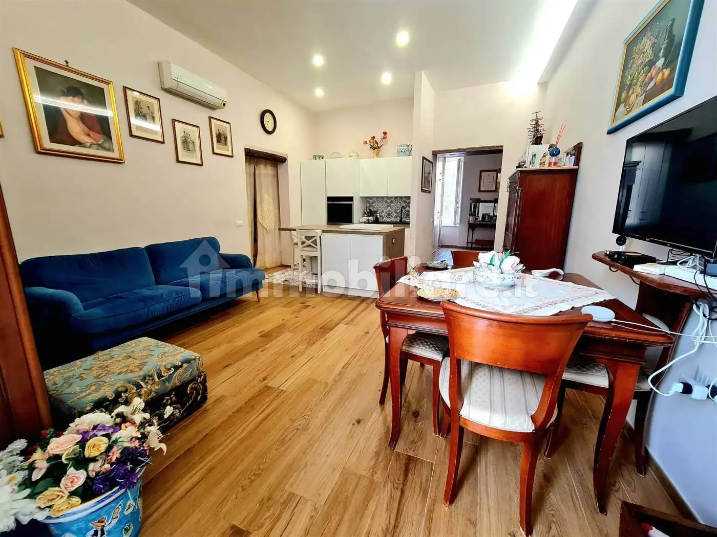 Appartamento in vendita a Salerno