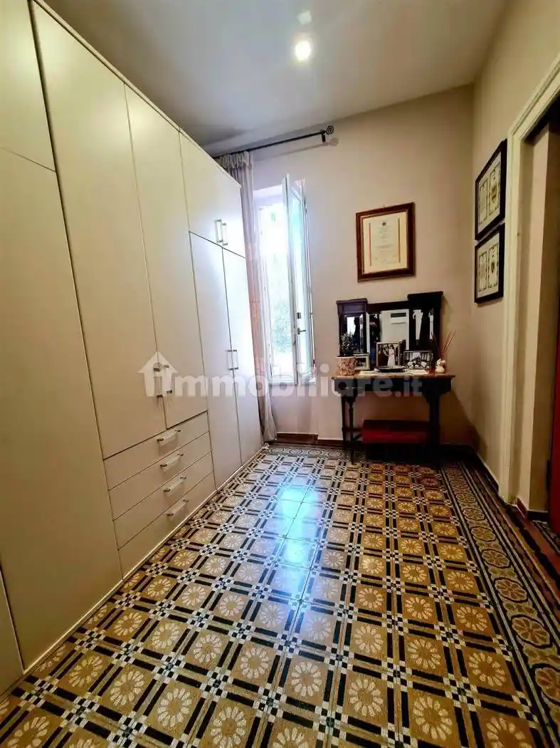 Trilocale via dei Mercanti  76, Centro Storico - Teatro Verdi, Salerno - foto 3