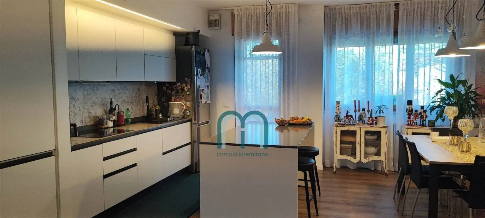 Appartamento via C. Battisti, Mirano Paese, Mirano - foto 2