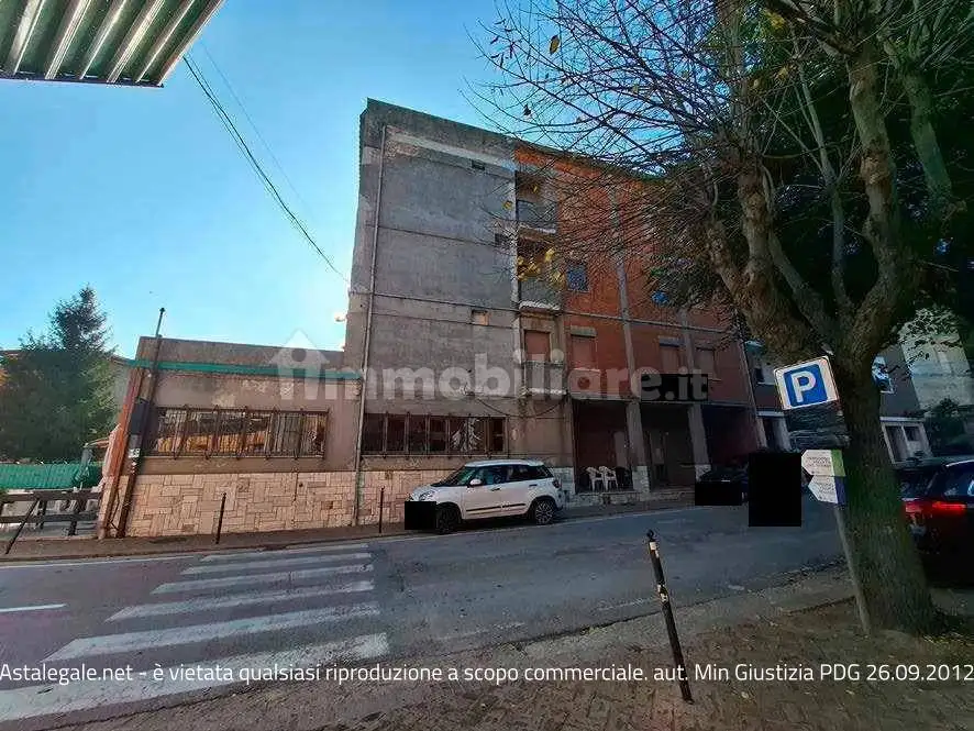 Palazzo - Stabile in asta a Montalto delle Marche