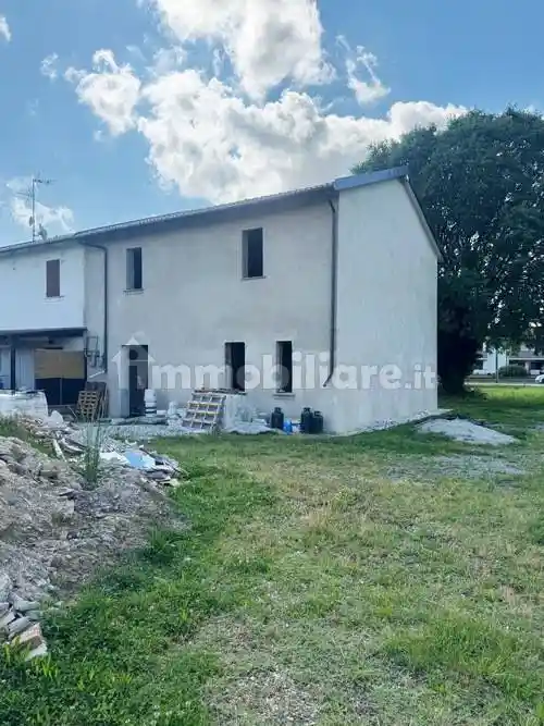 Appartamento in villa, da ristrutturare, 200 m², San Bartolomeo, Ferrara - foto 3