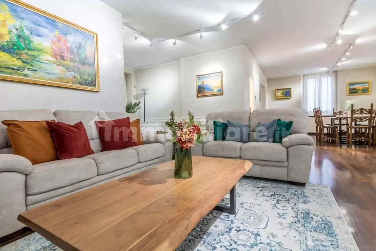 Trilocale via Vittorio Emanuele II, Cernobbio - foto 5