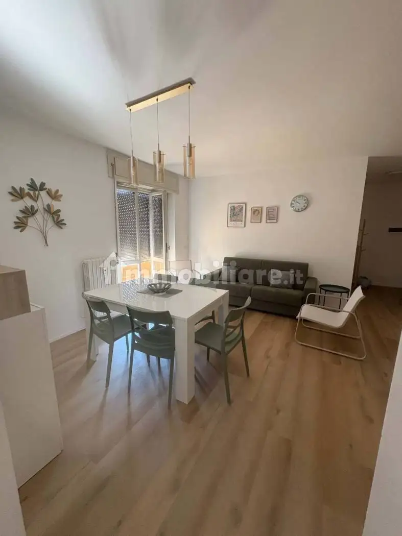 Appartamento in affitto a Colico