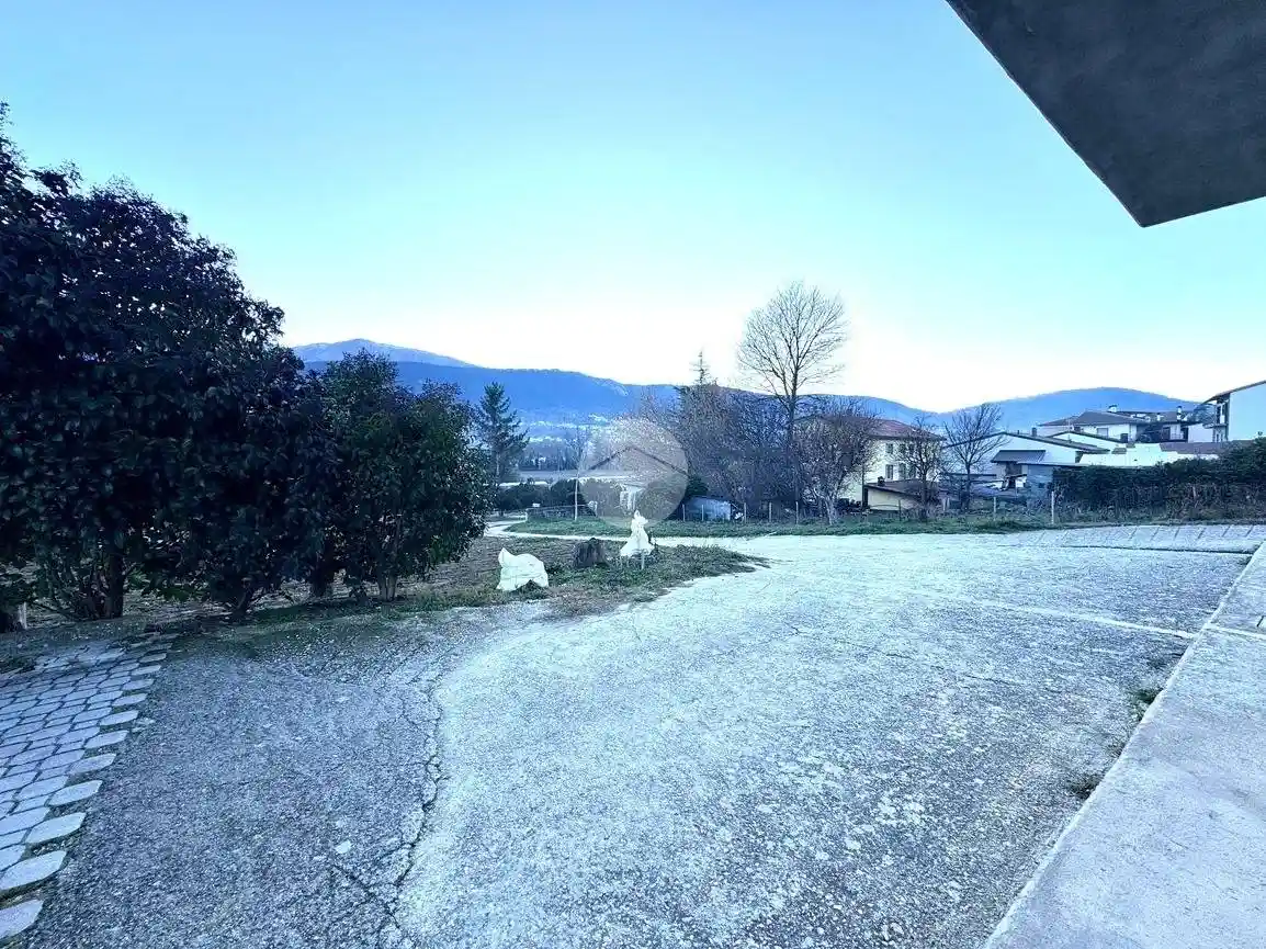 Trilocale Appartamento via Dei Loretucci 1, Sant'Elia - Bazzano, L'Aquila - foto 2