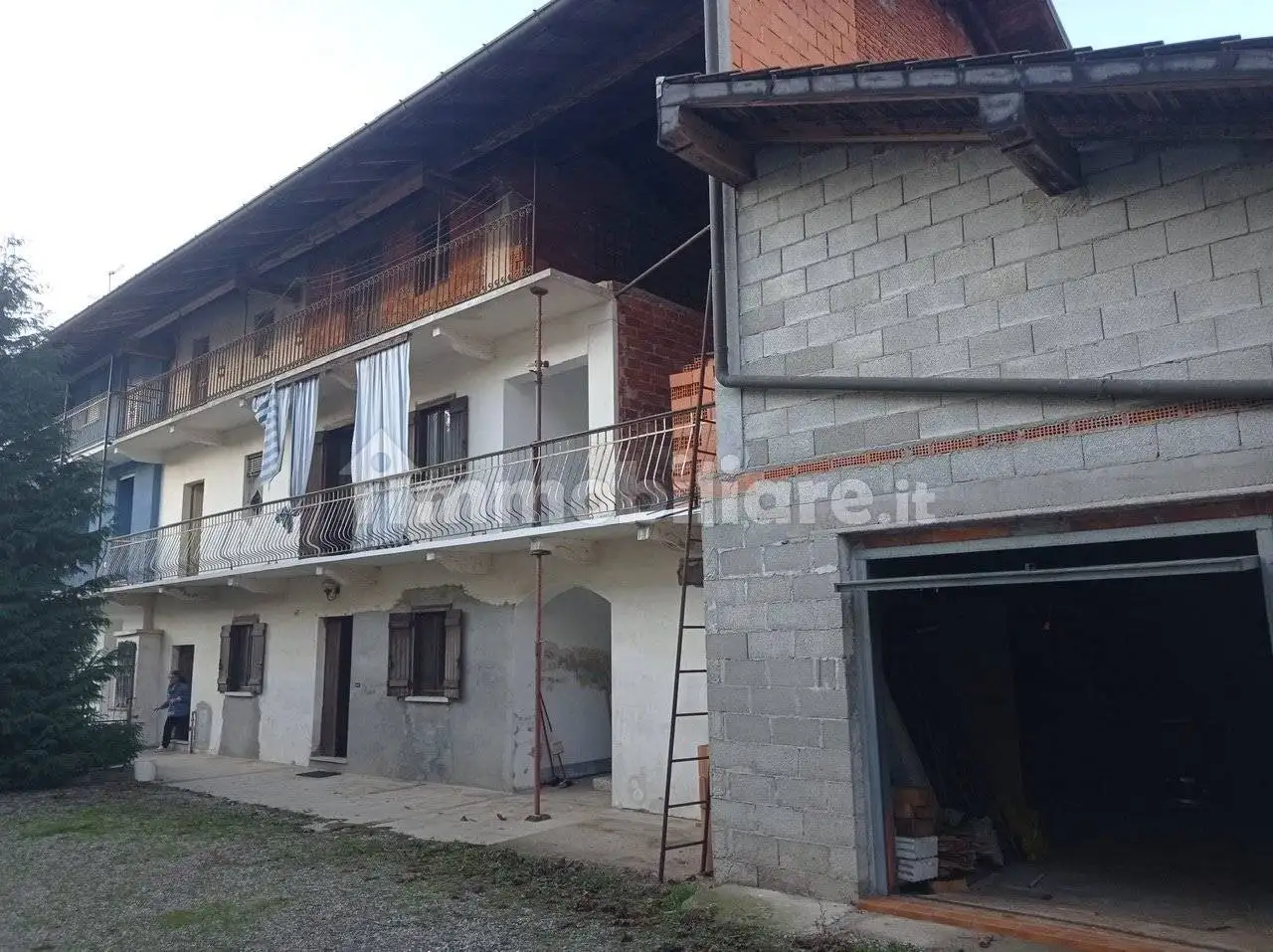 Rustico - Casale in vendita a Suno